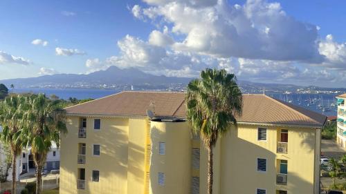 景觀, Les Ecrins, Anse Mitan, très beau F2, vue mer, proche plage (Les Ecrins, Anse Mitan, tres beau F2, vue mer, proche plage) in 萊特魯瓦西萊 景觀, Les Ecrins, Anse Mitan, très beau F2, vue mer, proche plage (Les Ecrins, Anse Mitan, tres beau F2, vue mer, proche plage) in 萊特魯瓦西萊