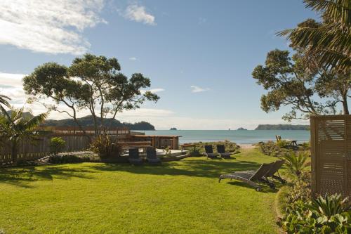 Hage, Beachfront Resort in Whitianga Hage, Beachfront Resort in Whitianga