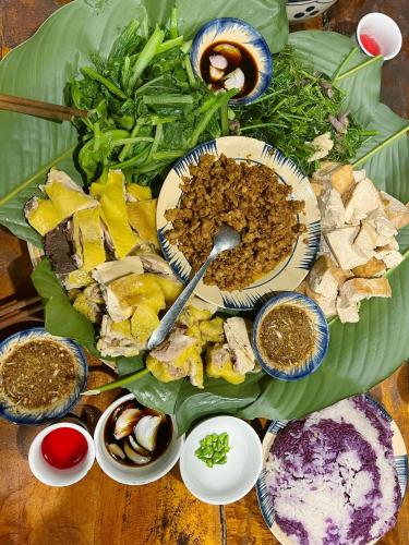 Lũng Mười Homestay (Lung Muoi Homestay) in Ba Be Lũng Mười Homestay (Lung Muoi Homestay) in Ba Be