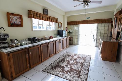 Airport Inn near Piarco nemzetközi repülőtér Airport Inn near Piarco nemzetközi repülőtér