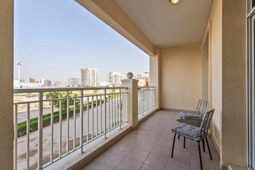 Aliving Elegant 1BR at Liwan Mazaya-11 near Dubai Silicon Oasis Aliving Elegant 1BR at Liwan Mazaya-11 near Dubai Silicon Oasis