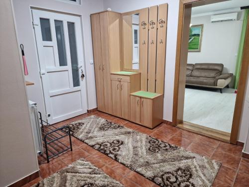 Bejárat, Boletova kuća na dan (Boletova kuca na dan) in Sajlovo Bejárat, Boletova kuća na dan (Boletova kuca na dan) in Sajlovo