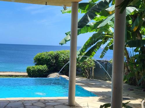 Birdie's Nest in แบล็กร็อค Birdie's Nest in แบล็กร็อค