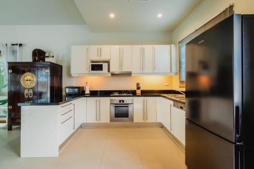 Floor plans, Ivory Pool Villa, Dreamy Villa With Sparkling Pool near Nai Harn Beach Floor plans, Ivory Pool Villa, Dreamy Villa With Sparkling Pool near Nai Harn Beach