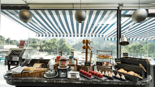 Food and beverages, Forest Hills Hotel in Soreang Food and beverages, Forest Hills Hotel in Soreang