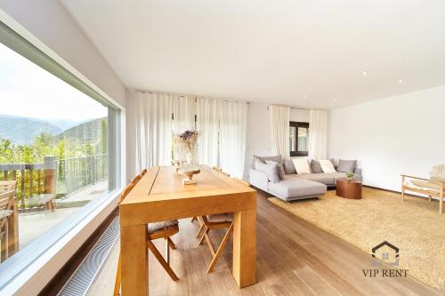 شرفة/ تراس, Chalet el Salze in لاماسانا شرفة/ تراس, Chalet el Salze in لاماسانا