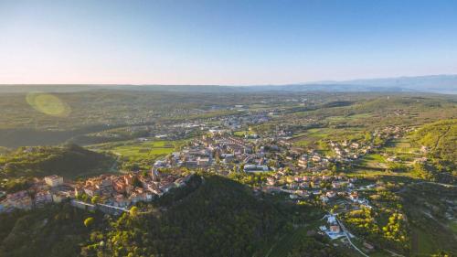 Apartments Ginger & Blue in a charming historic town in Labin Apartments Ginger & Blue in a charming historic town in Labin