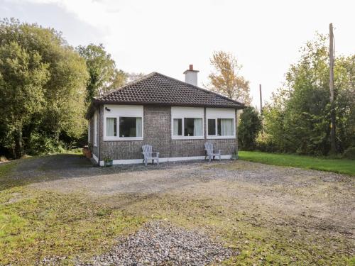 Vista exterior, Lakeside in Ballaghadereen Vista exterior, Lakeside in Ballaghadereen