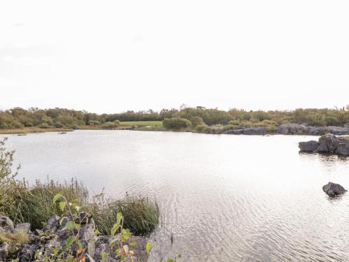 Vista exterior, Lakeside in Ballaghadereen Vista exterior, Lakeside in Ballaghadereen