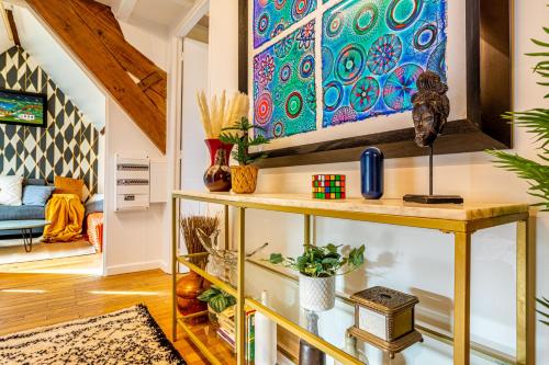 Art & Curiosity Cabinet Style Appartement with Paris view, Villa des Ammonites in Meudon Art & Curiosity Cabinet Style Appartement with Paris view, Villa des Ammonites in Meudon