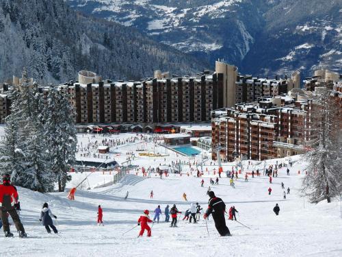 Studio divisible au cœur de la station avec balcon, animaux admis - FR-1-181-2095 in La Plagne Studio divisible au cœur de la station avec balcon, animaux admis - FR-1-181-2095 in La Plagne