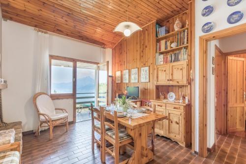 Casa Bella Vista in San Zeno di Montagna Casa Bella Vista in San Zeno di Montagna
