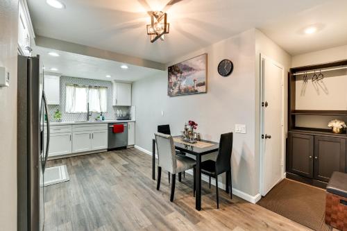 San Diego Condo Pool Access, 8 Mi to Downtown in Grantville San Diego Condo Pool Access, 8 Mi to Downtown in Grantville