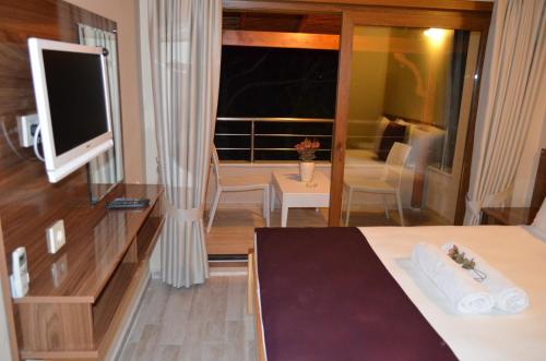 Ada Palas Otel in West Marmara Region Ada Palas Otel in West Marmara Region