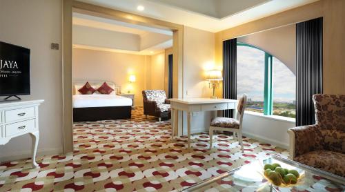 Berjaya Waterfront Hotel in Johor Bahru Berjaya Waterfront Hotel in Johor Bahru