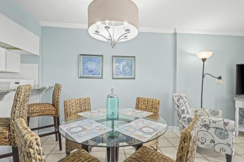 Clearwater Unit 7C Condo near Sea-N-Suds Restaurant Clearwater Unit 7C Condo near Sea-N-Suds Restaurant