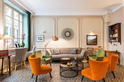 Hotel Du Simplon near Rue des Marronniers Hotel Du Simplon near Rue des Marronniers