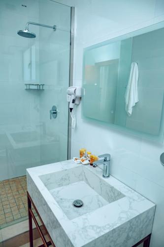 Cycad Palm Hotel Serowe in Serowe Cycad Palm Hotel Serowe in Serowe