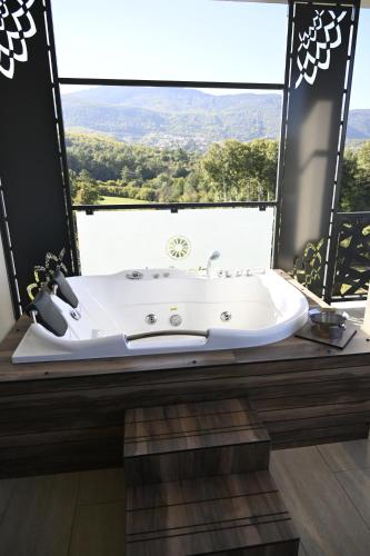 Vruća kupka, La Ruota Hotel Sharr in Dragash Vruća kupka, La Ruota Hotel Sharr in Dragash