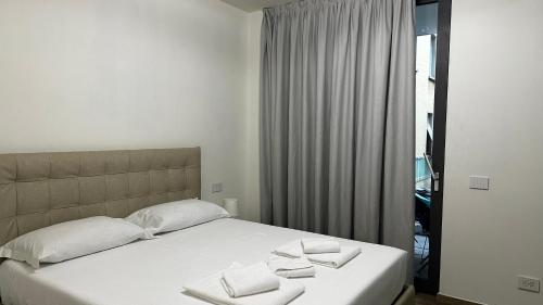 Macchi 61 - Central station