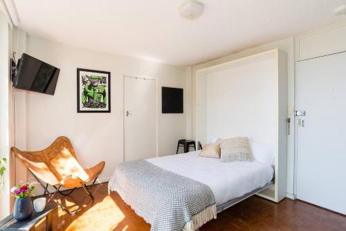 Facilities, Leafy Paddington Studio with Harbour Views in Paddington Facilities, Leafy Paddington Studio with Harbour Views in Paddington
