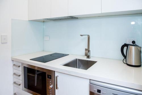 Facilities, Esperanza Gardens - A Stylish Victorian Studio in Ashfield Facilities, Esperanza Gardens - A Stylish Victorian Studio in Ashfield