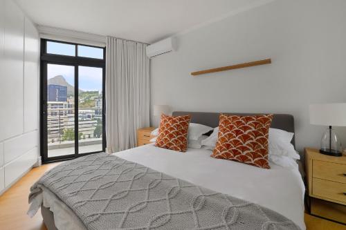 Luxury Apartment with Amazing Views & No Loadshedding