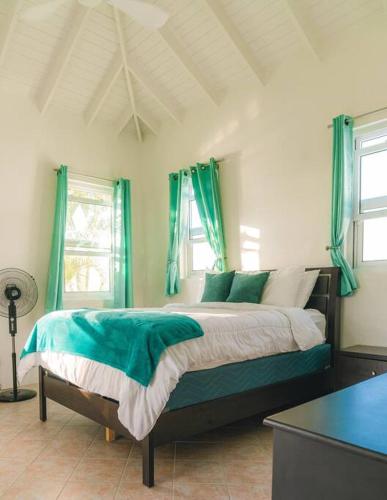 Amazing mountain top home with stunning views! in Marigot Bay Amazing mountain top home with stunning views! in Marigot Bay