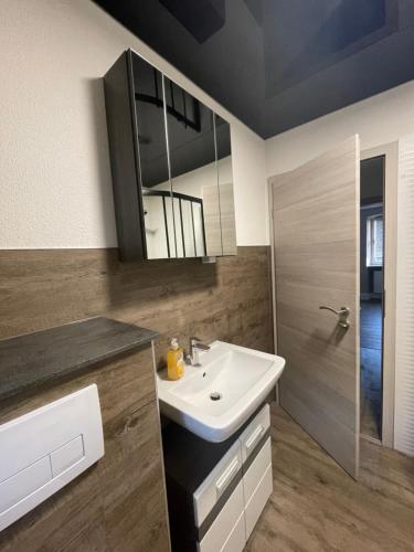 Bathroom, Lora Appartements in Rodelsee Bathroom, Lora Appartements in Rodelsee