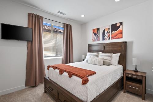 Desert Siesta Game Room Fire Pit EV Charger Dog Friendly in La Quinta Desert Siesta Game Room Fire Pit EV Charger Dog Friendly in La Quinta