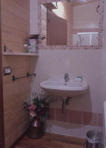 Bathroom, Colle Bianco in Mafalda Bathroom, Colle Bianco in Mafalda