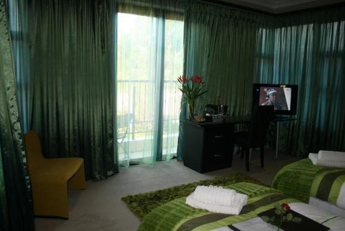 Africa Paradise Airport Leisure Hotel in Benoni AH Africa Paradise Airport Leisure Hotel in Benoni AH