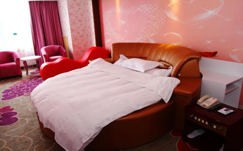 This photo about Wanyue Shijia Hotel shared on HyHotel.com