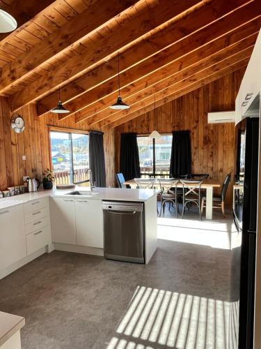 ألبين موتيل أند باكباكرز (Alpine Motel & Backpackers) in اوهاكوني ألبين موتيل أند باكباكرز (Alpine Motel & Backpackers) in اوهاكوني