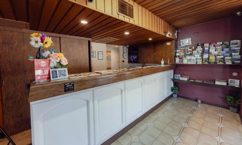 Lobby, Cumberland Motor Inn in Hunter Valley Lobby, Cumberland Motor Inn in Hunter Valley