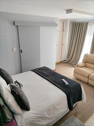 2 on Haig Accommodation, Selbourne, East London in Berea 2 on Haig Accommodation, Selbourne, East London in Berea