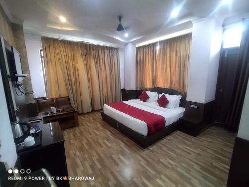 فندق هوليداي هيل (Hotel Holiday Hill) in دارمشالا فندق هوليداي هيل (Hotel Holiday Hill) in دارمشالا
