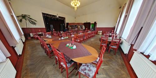 Közös társalgó / TV, motorest U KONĚ (motorest U KONE) in Prysk Közös társalgó / TV, motorest U KONĚ (motorest U KONE) in Prysk