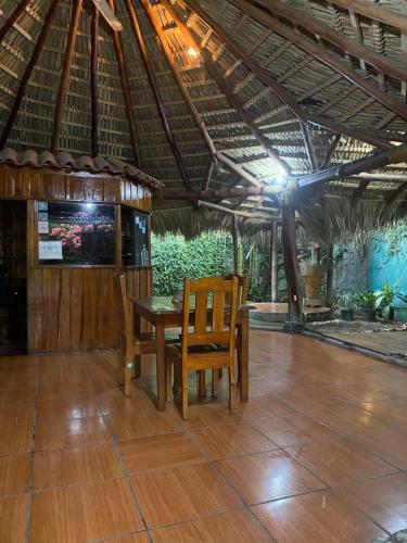 Mauras Tropical Mini Hostel & Tours in Puntarenas Mauras Tropical Mini Hostel & Tours in Puntarenas