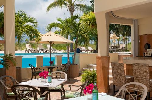 Restaurant, Windsong Resort in Providenciales Restaurant, Windsong Resort in Providenciales