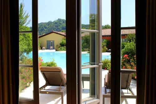 Joia Hotel & Luxury Apartments in Brusaporto Joia Hotel & Luxury Apartments in Brusaporto