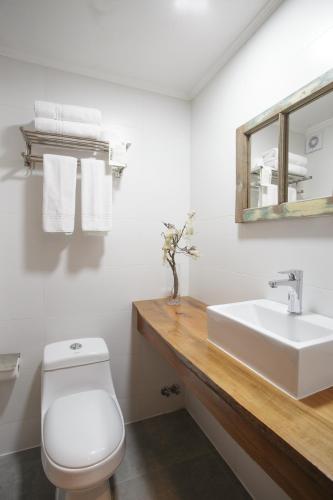 Baño, Best Western Patagonia in Puerto Natales Baño, Best Western Patagonia in Puerto Natales