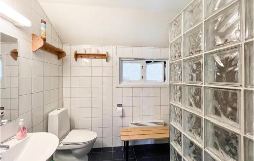 Kamar Mandi, Amazing Home In Øyer With Sauna in Oyer Kamar Mandi, Amazing Home In Øyer With Sauna in Oyer