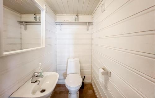 Kamar Mandi, Amazing Home In Øyer With Sauna in Oyer Kamar Mandi, Amazing Home In Øyer With Sauna in Oyer