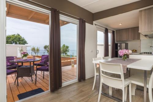 keuken, Mobile Homes Sunset Beach in Zambratija keuken, Mobile Homes Sunset Beach in Zambratija