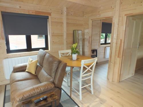 Facilities, KillarneyCabins IE, Adult Accommodation in Ballycasheen Area Facilities, KillarneyCabins IE, Adult Accommodation in Ballycasheen Area
