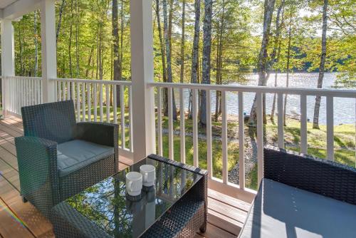 Maine Waterfront Home with Fire Pit and Scenic Views! in Saco (ME) Maine Waterfront Home with Fire Pit and Scenic Views! in Saco (ME)