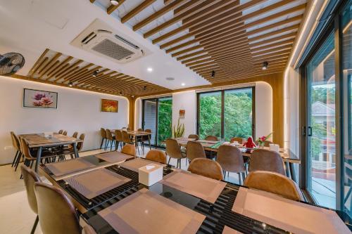 مطعم, CAT BA ECO HOTEL in جزيرة كات با مطعم, CAT BA ECO HOTEL in جزيرة كات با