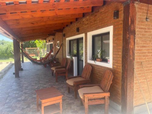 Θέα, Cabañas las brisas (Cabanas las brisas) in La Banda Θέα, Cabañas las brisas (Cabanas las brisas) in La Banda