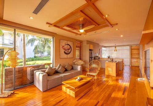 Mangala Zen Garden & Luxury Apartments in Da Nang Mangala Zen Garden & Luxury Apartments in Da Nang